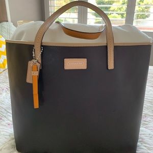 Coach tote bag